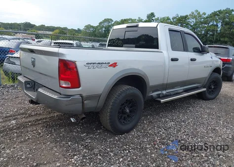 2010 Dodge Ram 1500 Slt/Sport/Trx z USA, uszkodzony, nr VIN 1D7RV1GT3AS198051